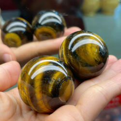 Bi lăn tay đá thạch anh mắt hổ hợp người mệnh Thổ